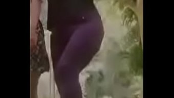 गर्म वीडिय...