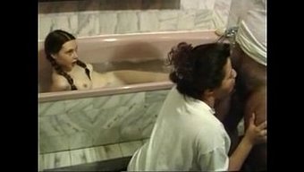 डैडी के सा...