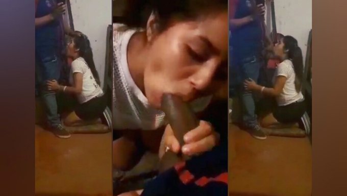युवा कॉलेज छात्रावास में ब्लोजॉब देती है